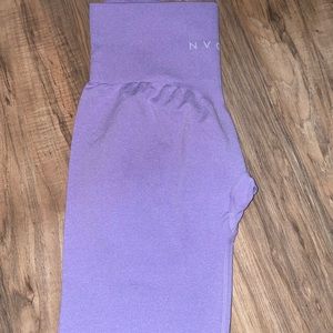 NVGTN NV Seamless leggings, worn once looks brand new